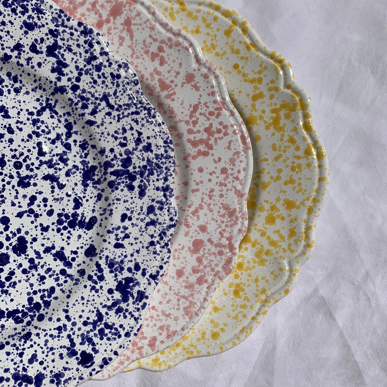Vintage blue Schizzi plate