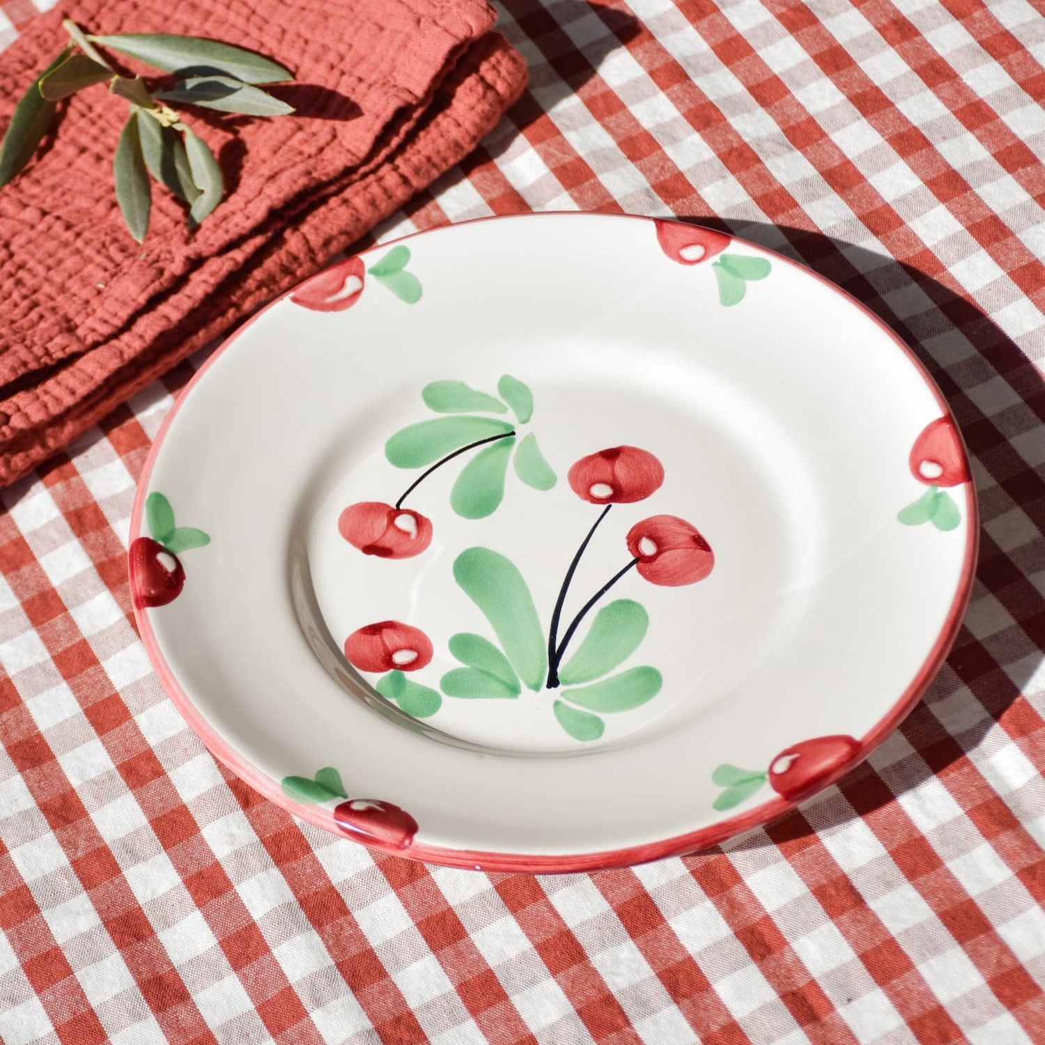 ENSEMBLE 4 ASSIETTES AMARENA