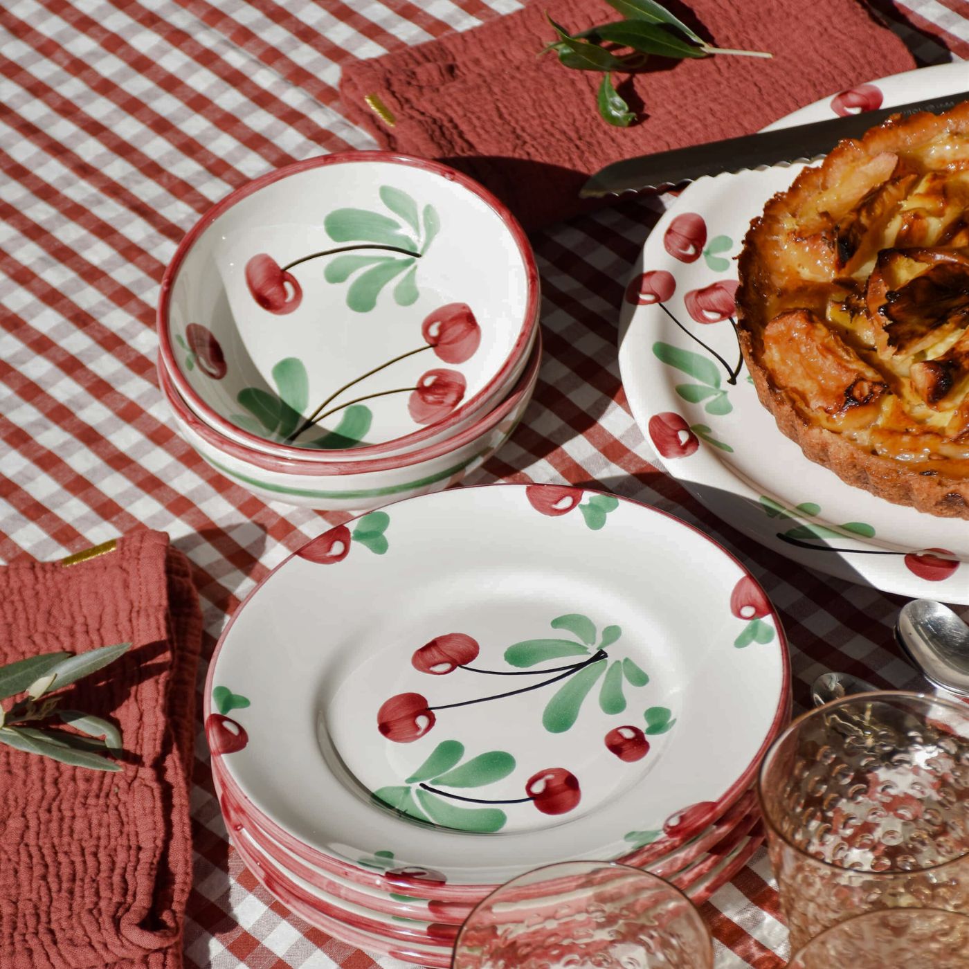 Italian ceramic plates by Molleni