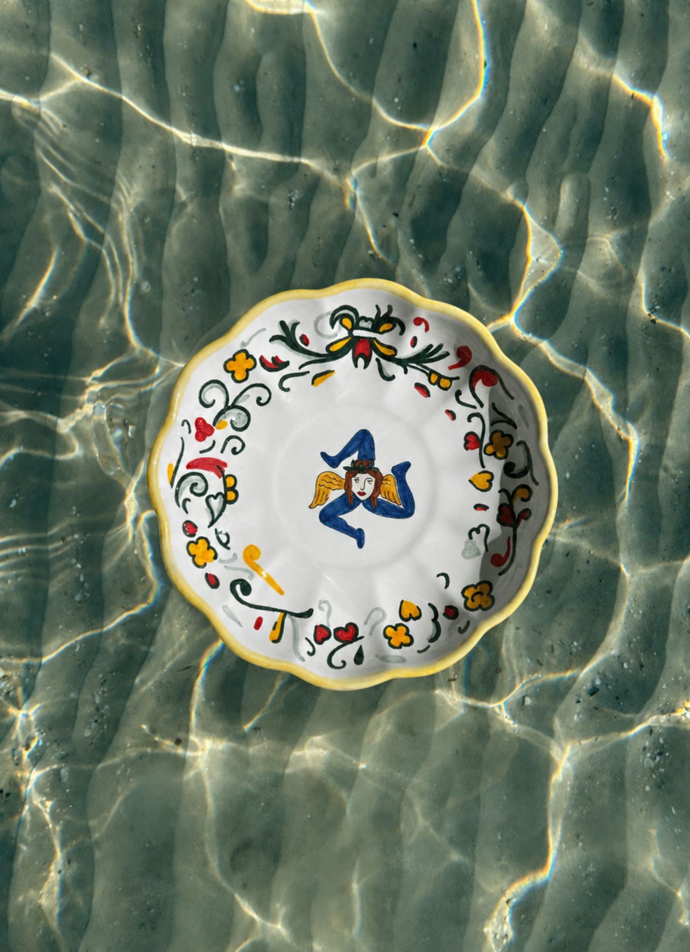 ASSIETTE TRINACRIA